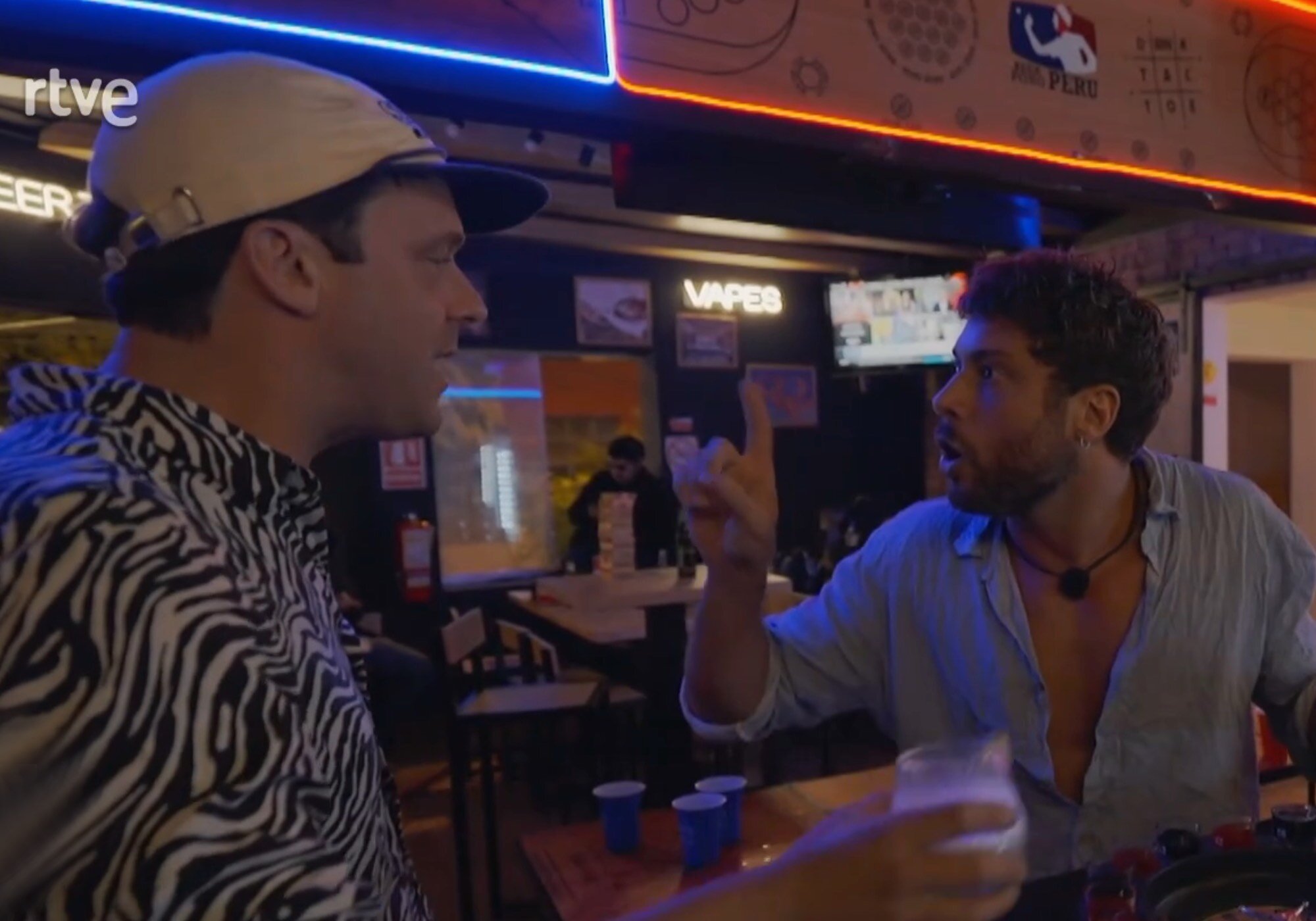 Aldo Comas y José Lamuño discuten en 'Hasta el fin del mundo'