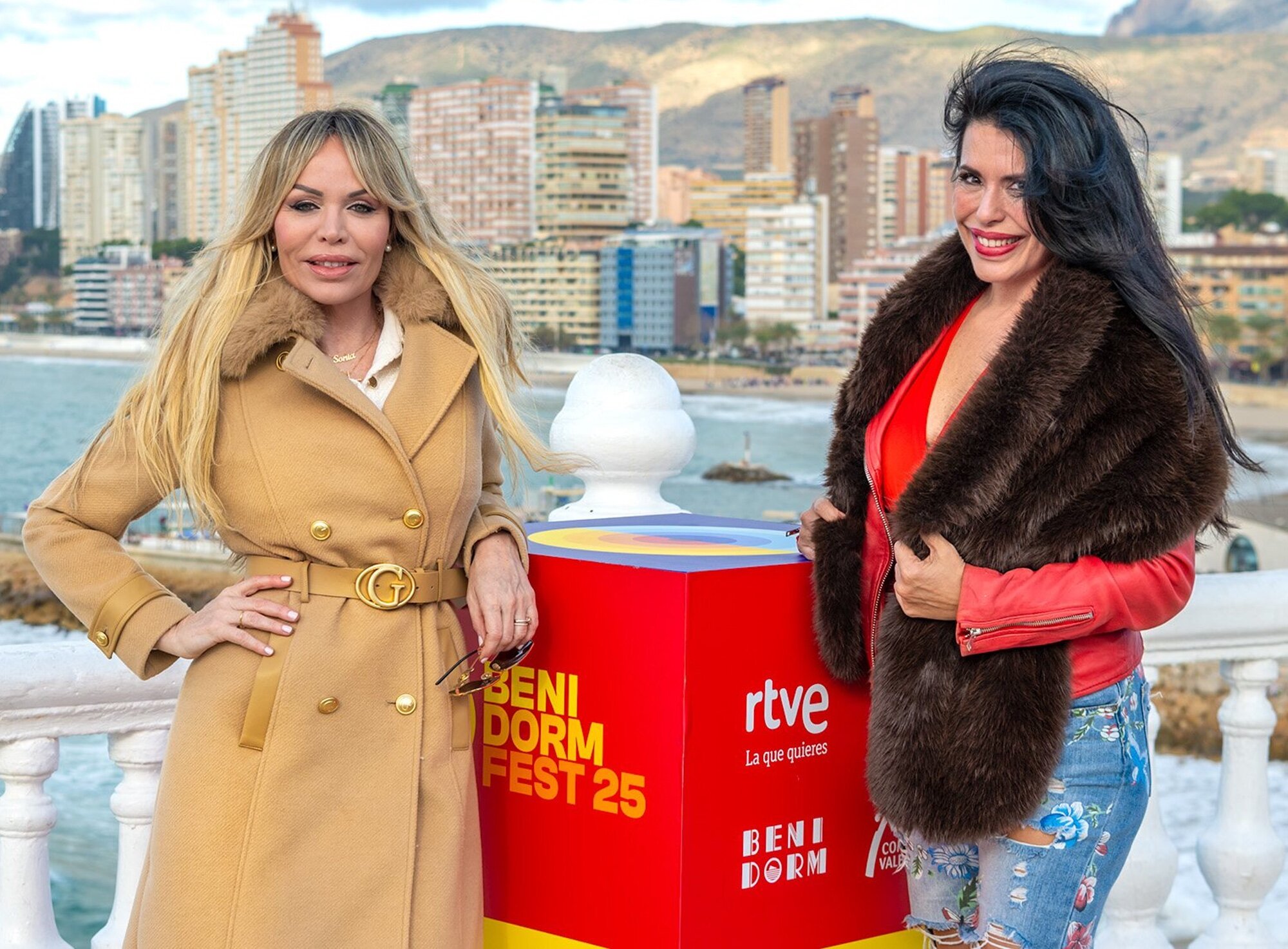Sonia y Selena participaron en el Benidorm Fest 2025 con 'Reinas'