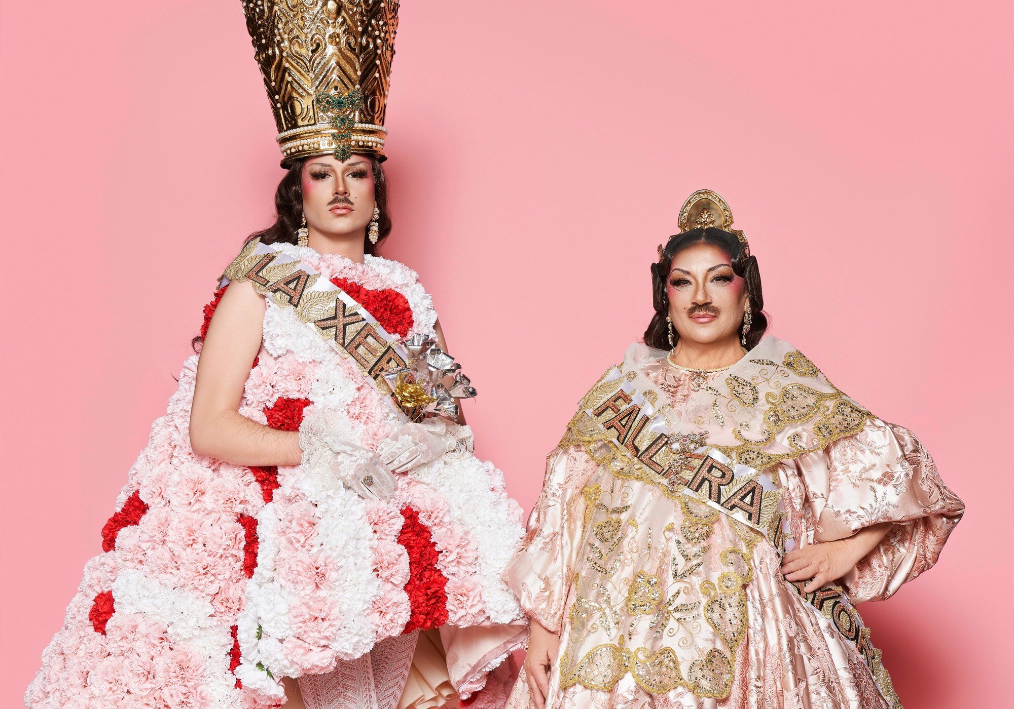 Laca Udilla y su madre, com la Virgen de los Desamparados y la fallera mayor en 'Drag Race'
