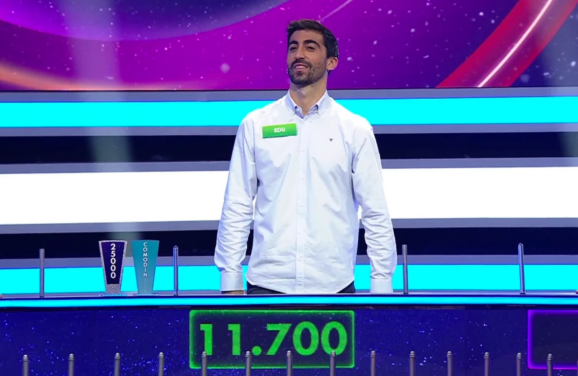 Uno de los concursantes de 'La ruleta de la suerte noche'