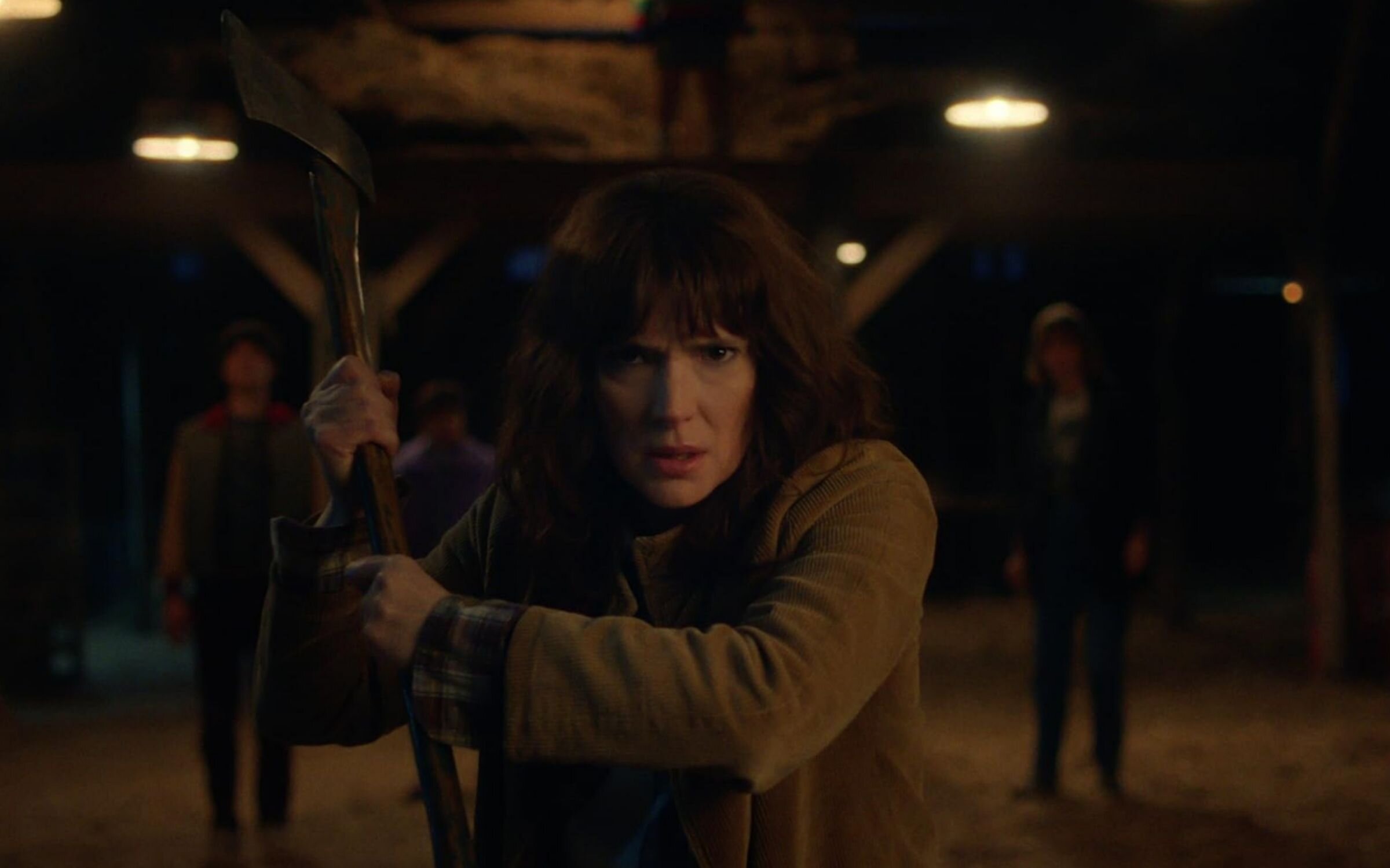 Joyce contra el Demogorgon en 'Stranger Things 5'