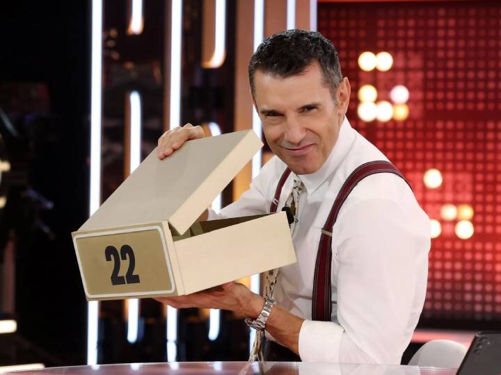 Jesús Vázquez en el plató de '¡Allá tú!'