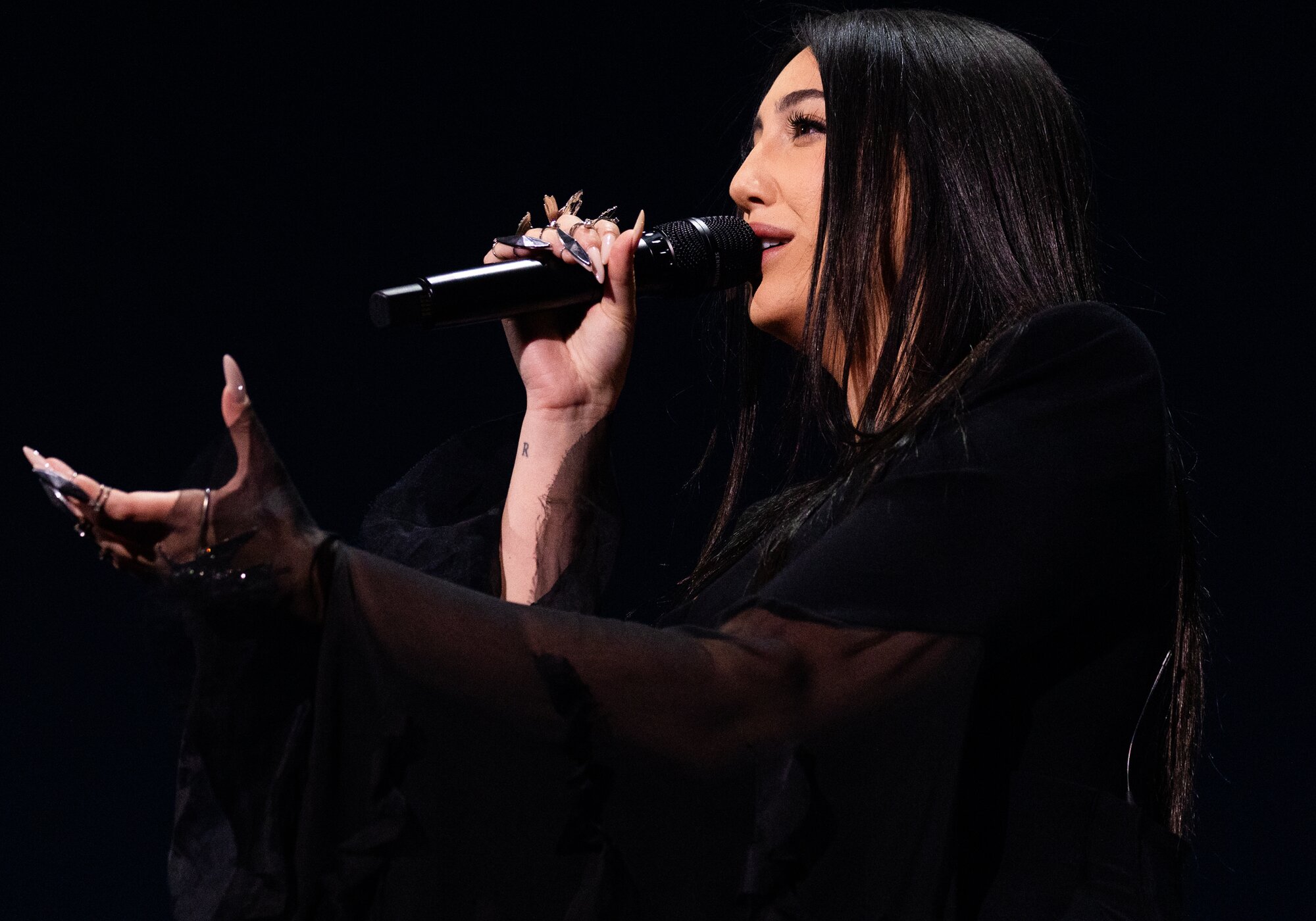 Yuval Raphael durante la final de Eurovisión 2025