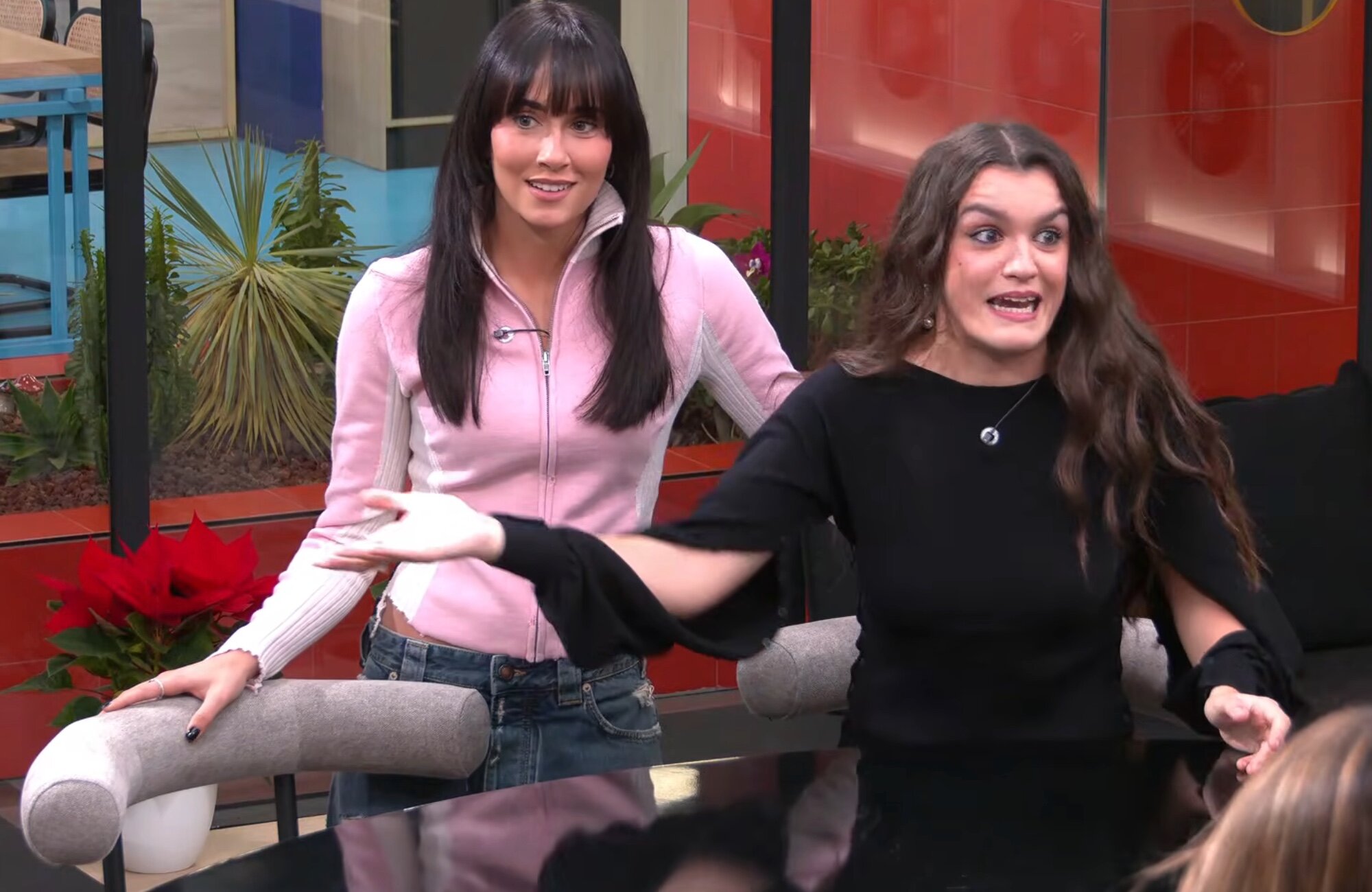 Aitana y Amaia en su visita a &#39;OT 2025&#39;