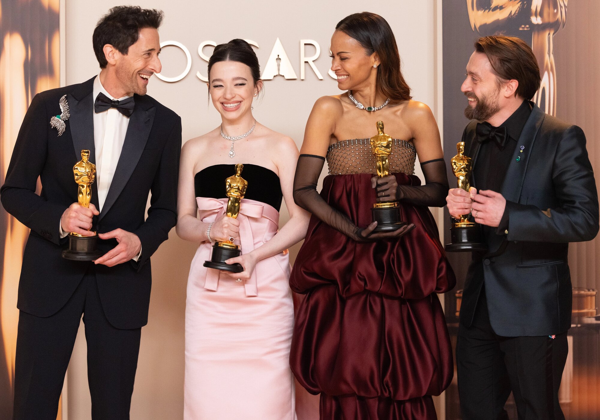 Adrien Brody, Mikey Madison, Zoe Saldaña y Kieran Culkin en los Oscar 2025