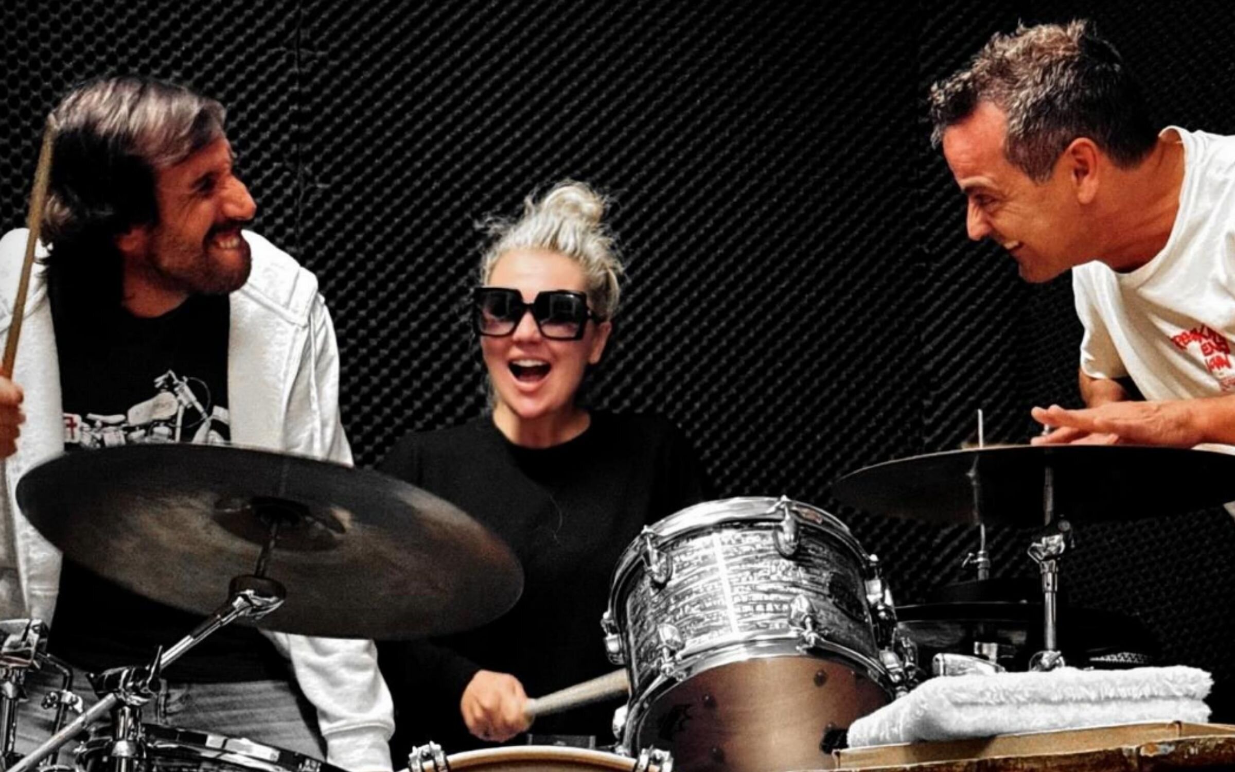 La Oreja de Van Gogh ensayando