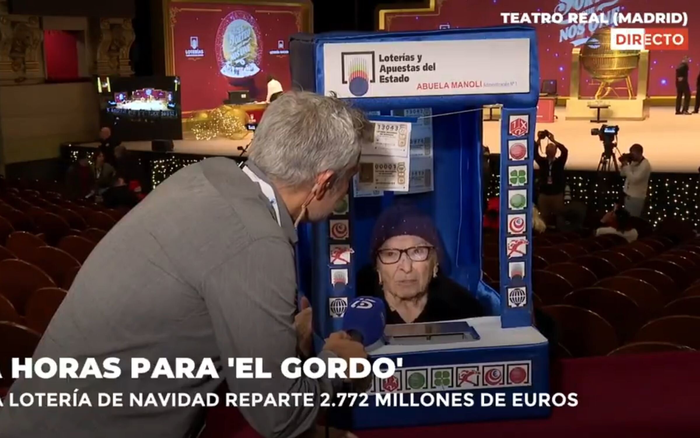 El reportero de 'Informativos Telecinco' entrevista a Manoli