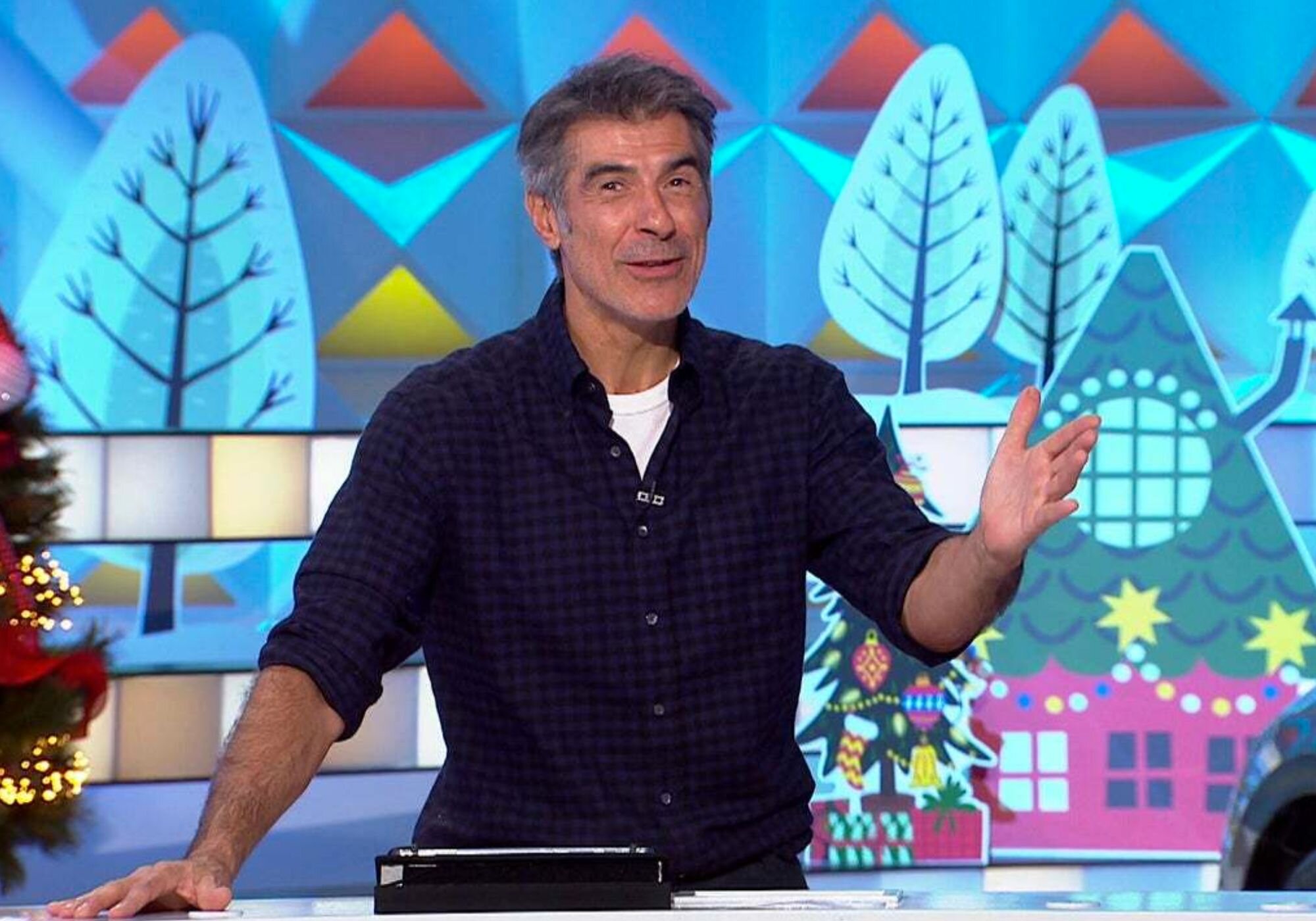 Jorge Fernández, al frente de 'La ruleta de la suerte'