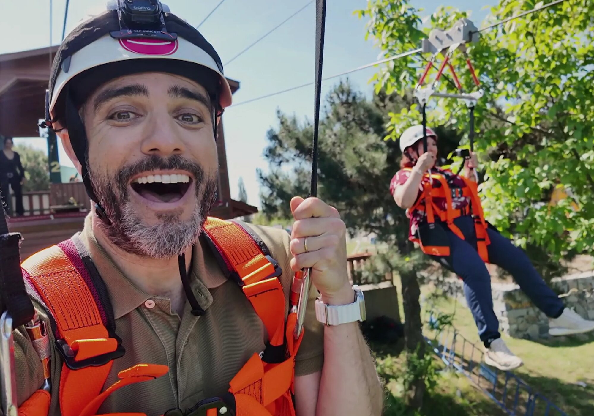 Roberto Leal y Mercedes Guillén en 'Nos vamos de madre'