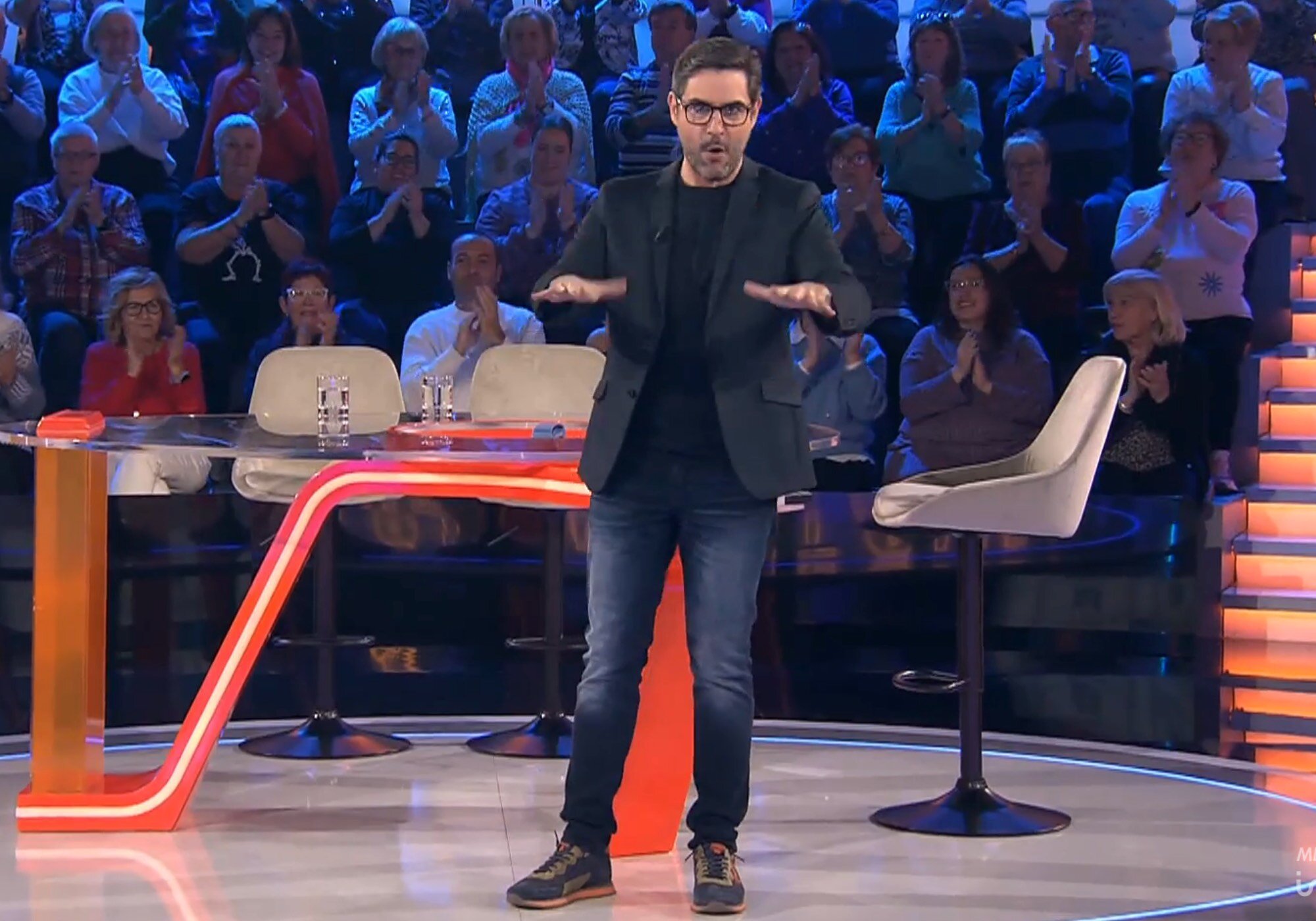 Juanra Bonet, nada más entrar al plató de 'Allá tú'