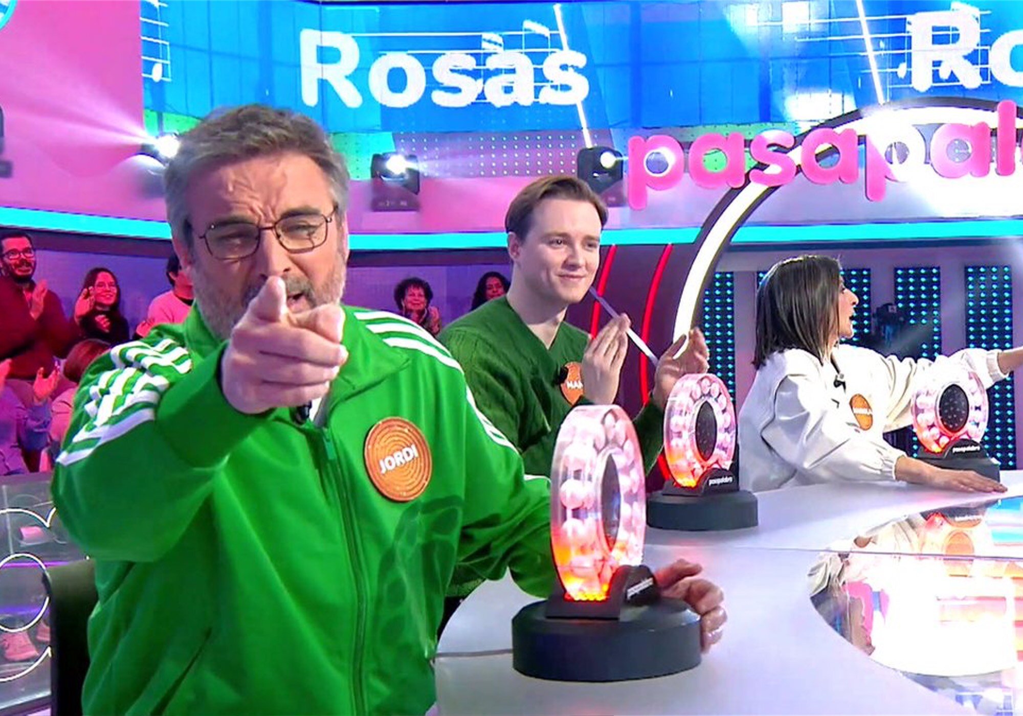 Jordi Évole, cantando en una prueba de 'Pasapalabra'