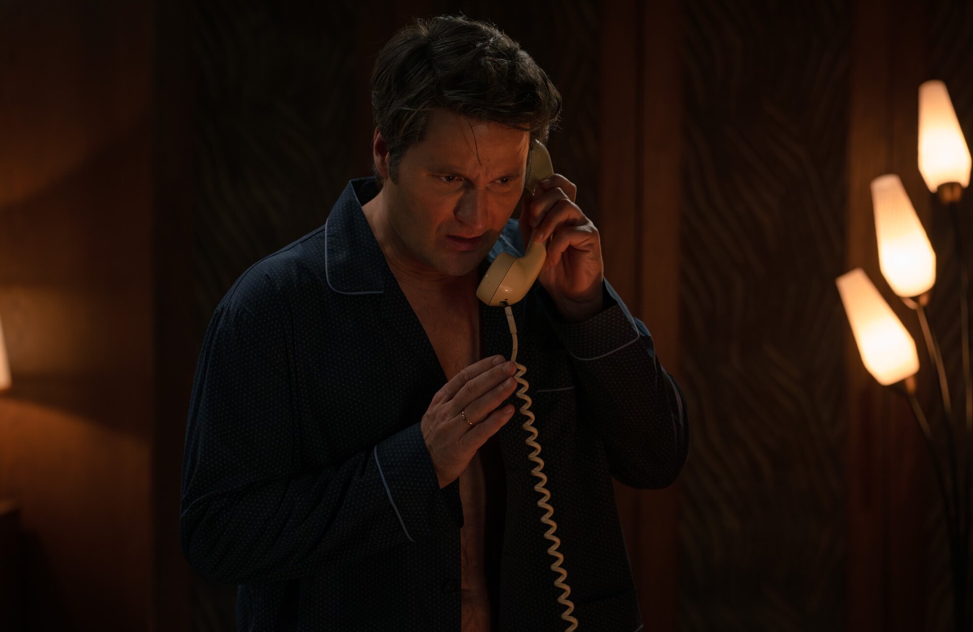 Pablo recibe una llamada indeseada en 'Sueños de libertad'