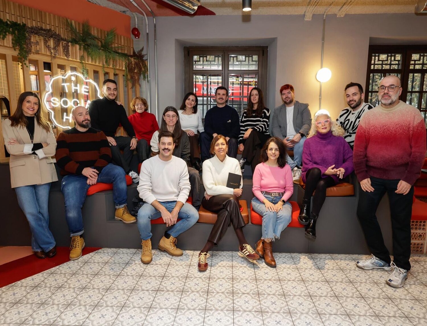 El jurado del Premio Iris de la Prensa Especializada 2025 está formado por críticos, periodistas y analistas televisivos