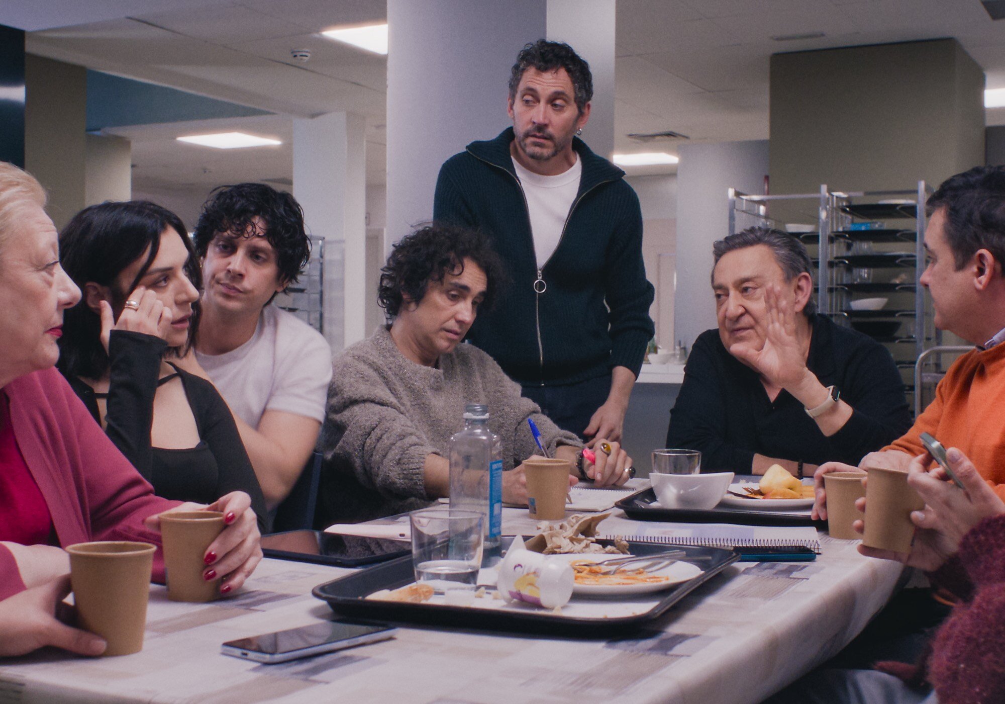 Los actores de &amp;#39;Aída&amp;#39;, en el comedor de Globomedia, en &amp;#39;Aída y vuelta&amp;#39;