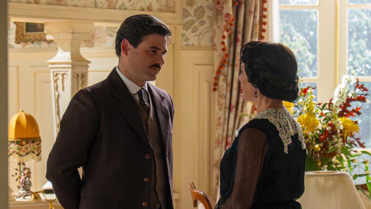 La conversación entre Manuel y Leocadia en 'La promesa'