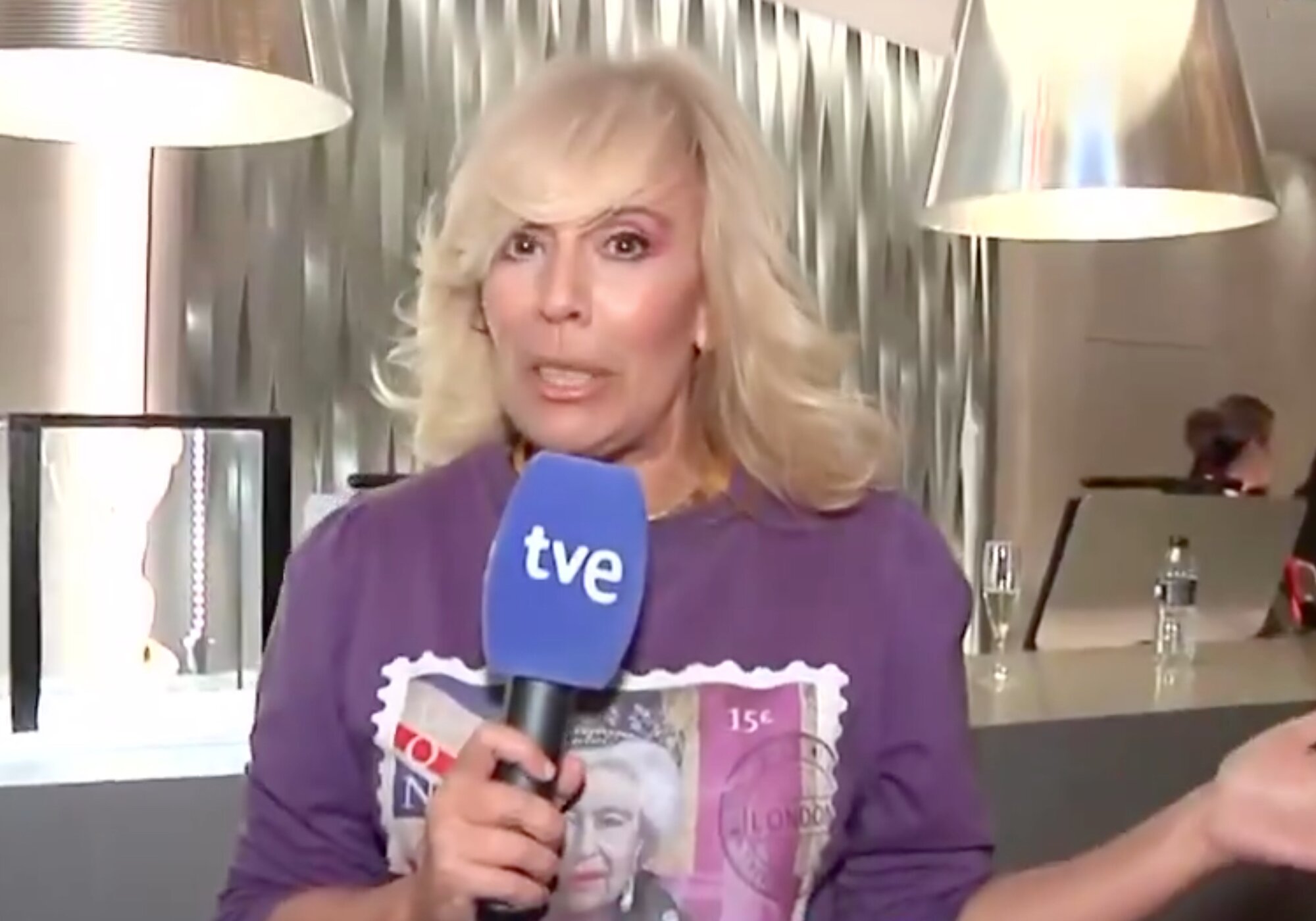 María Eizaguirre anunciando la vuelta de Melody al Benidorm Fest 2026