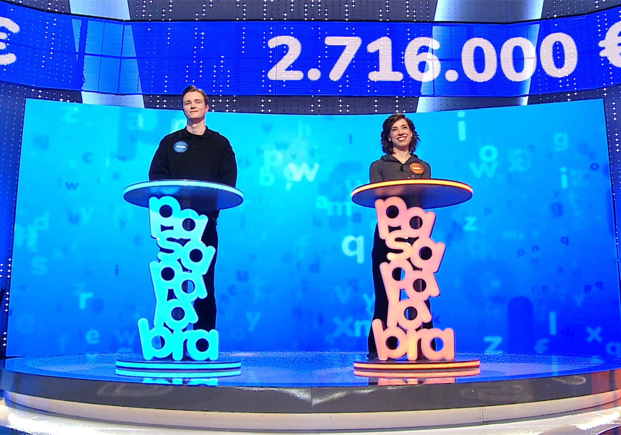 Manu y Rosa al iniciar el Rosco de 'Pasapalabra'