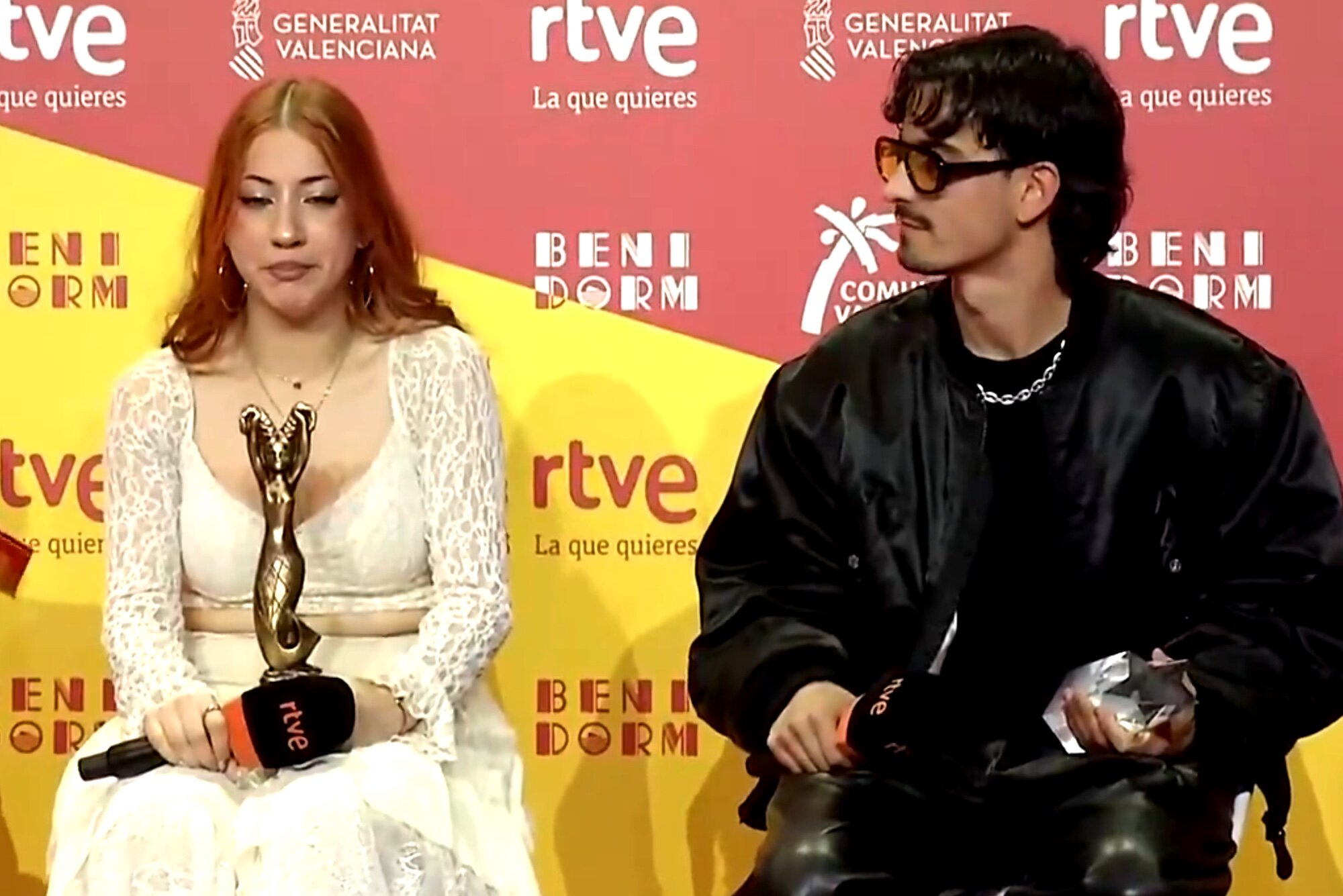 LucyCalys y Tony Grox en la rueda de prensa del Benidorm Fest 2026