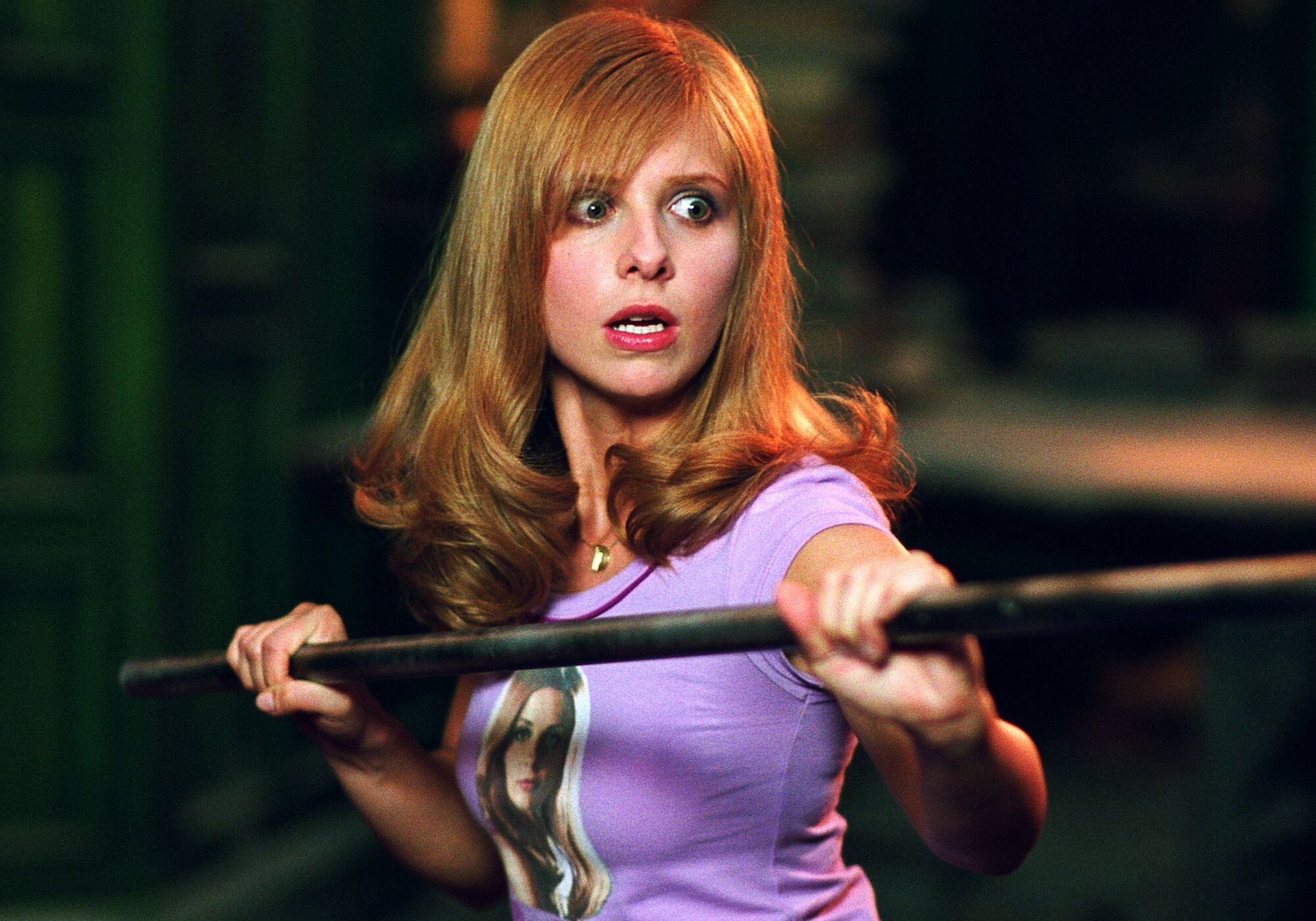 Sarah Michelle Gellar como Daphne en la versión previa de 'Scooby-Doo'
