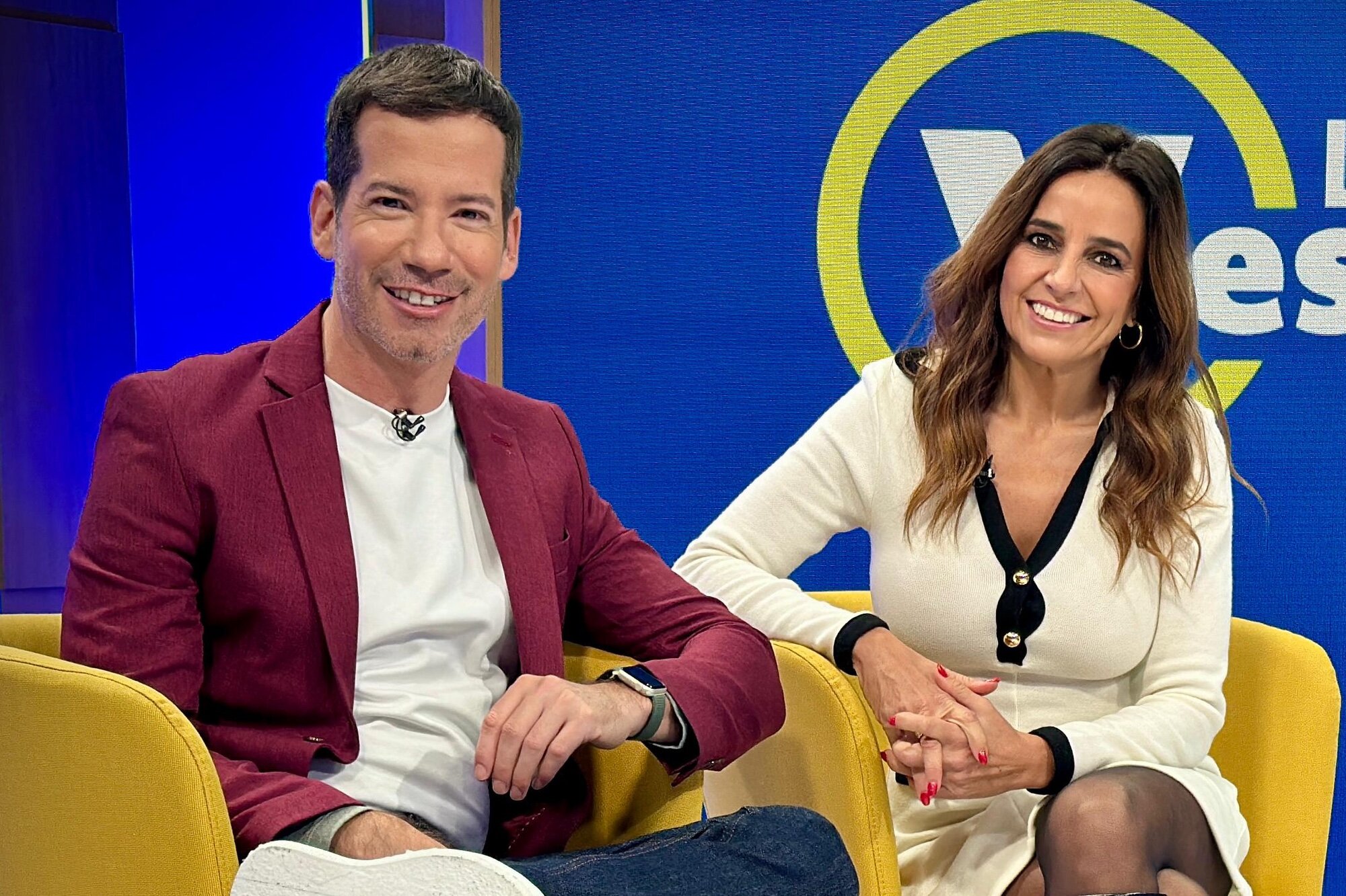 Ferran Cano y Carmen Alcayde presentan 'La vesprada amb tu', el magacín vepertino de À Punt