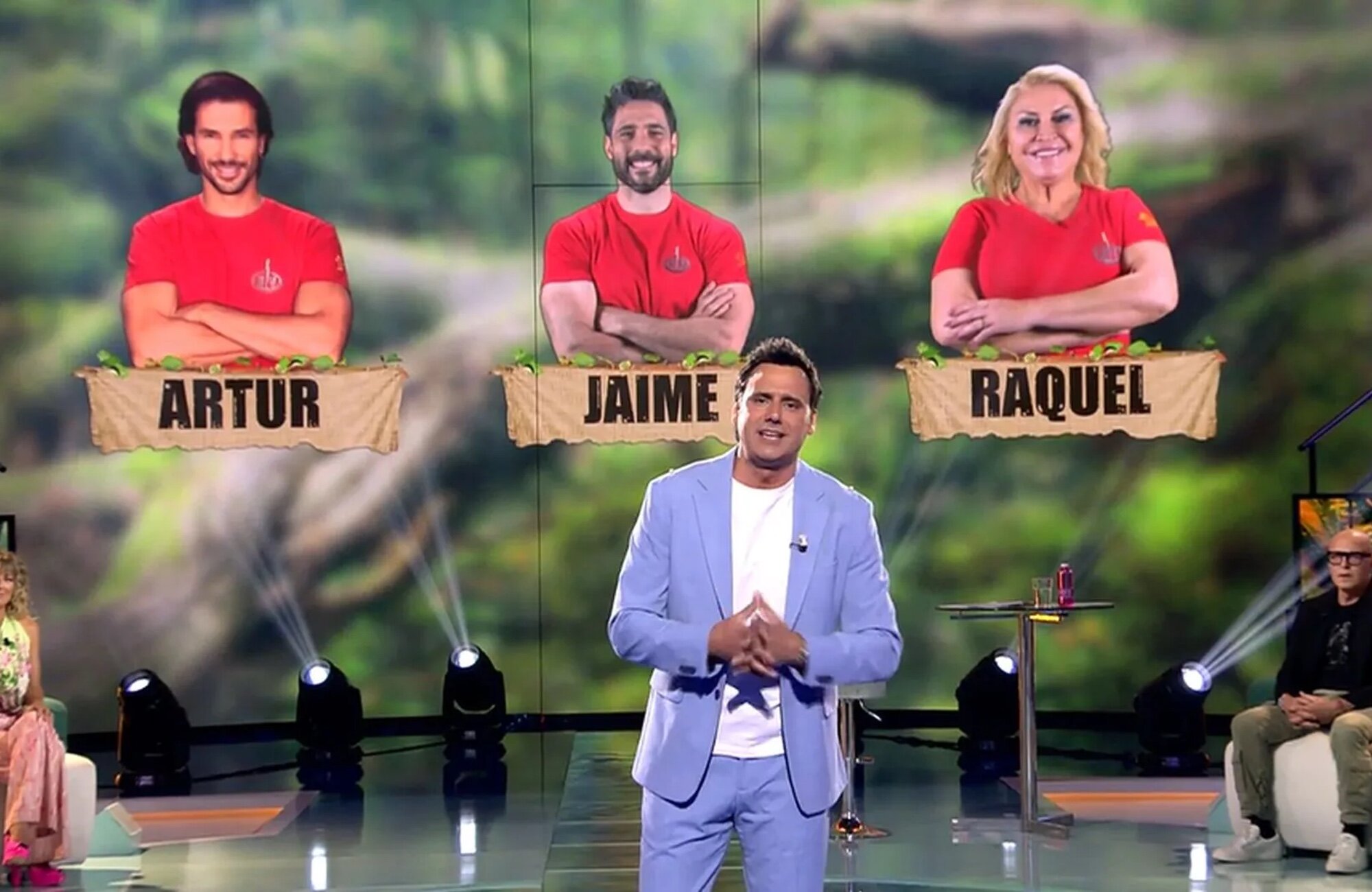 Ion Aramendi durante su etapa de presentador de 'Supervivientes: Conexión Honduras'