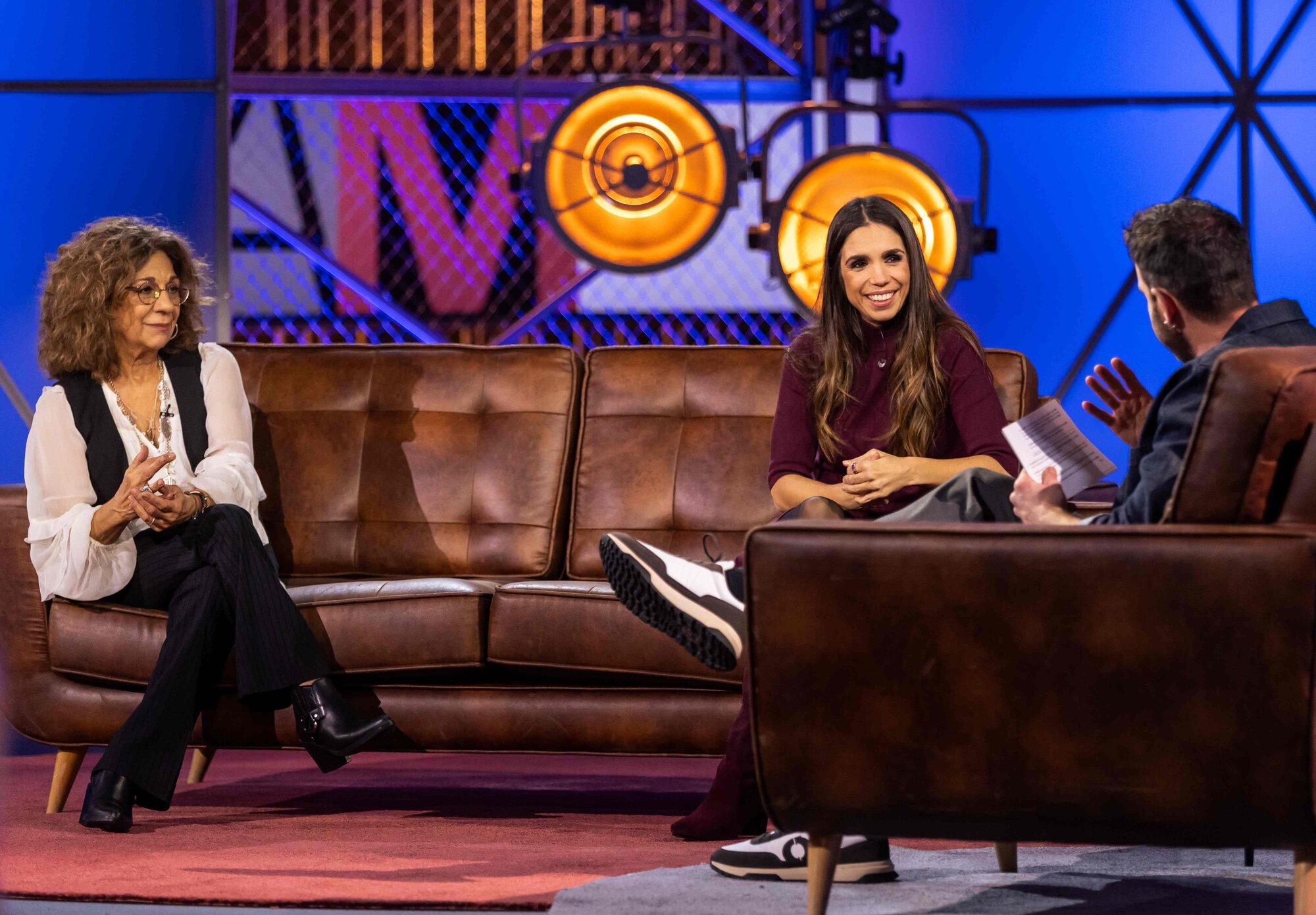 'Al margen de todo' baja a un 7,7% con la visita de Lolita Flores y Elena Furiase