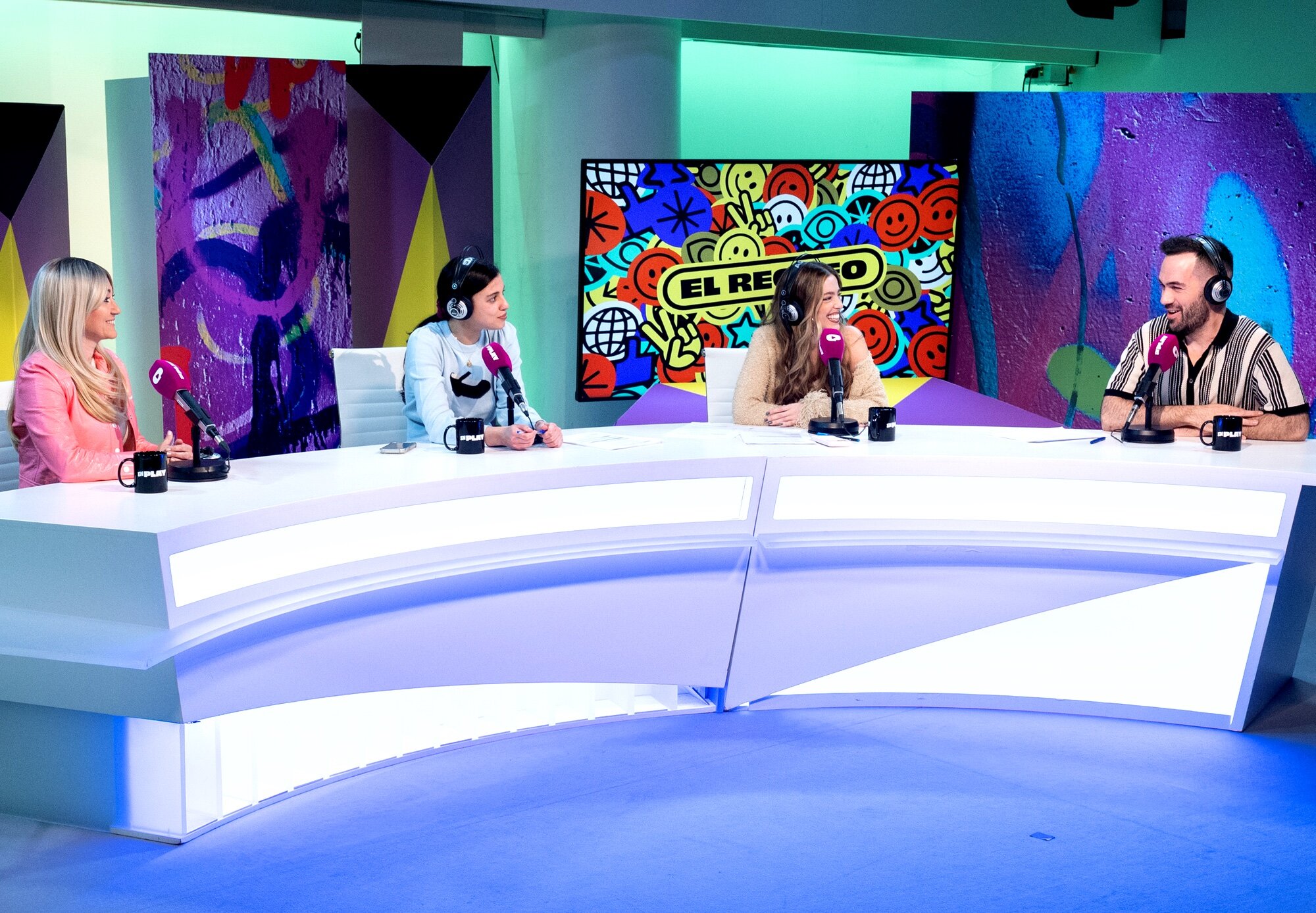 Mariang, Ángela Fernández y Héctor Alabadí entrevistaron a La Otra Oreja en 'El recreo' de En Play