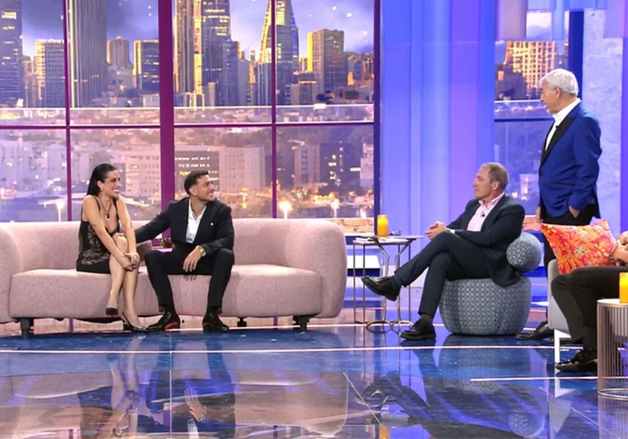 Debido al gran éxito, Telecinco programó un especial en directo con Carlos Sobera de 'Casados a primera vista' para el lunes 23 de marzo