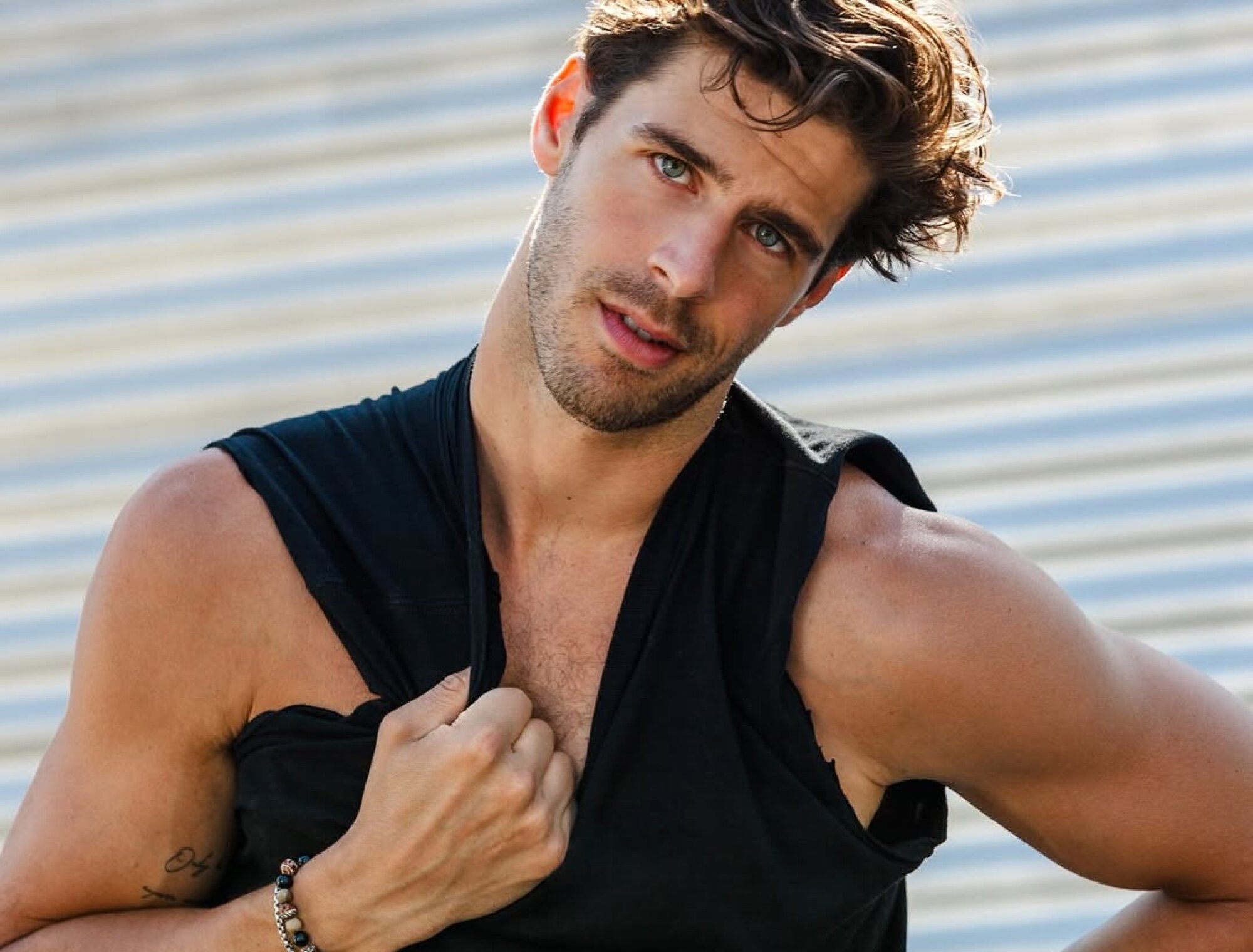 Charlie McElveen es Ethan en 'Baywatch 2026'