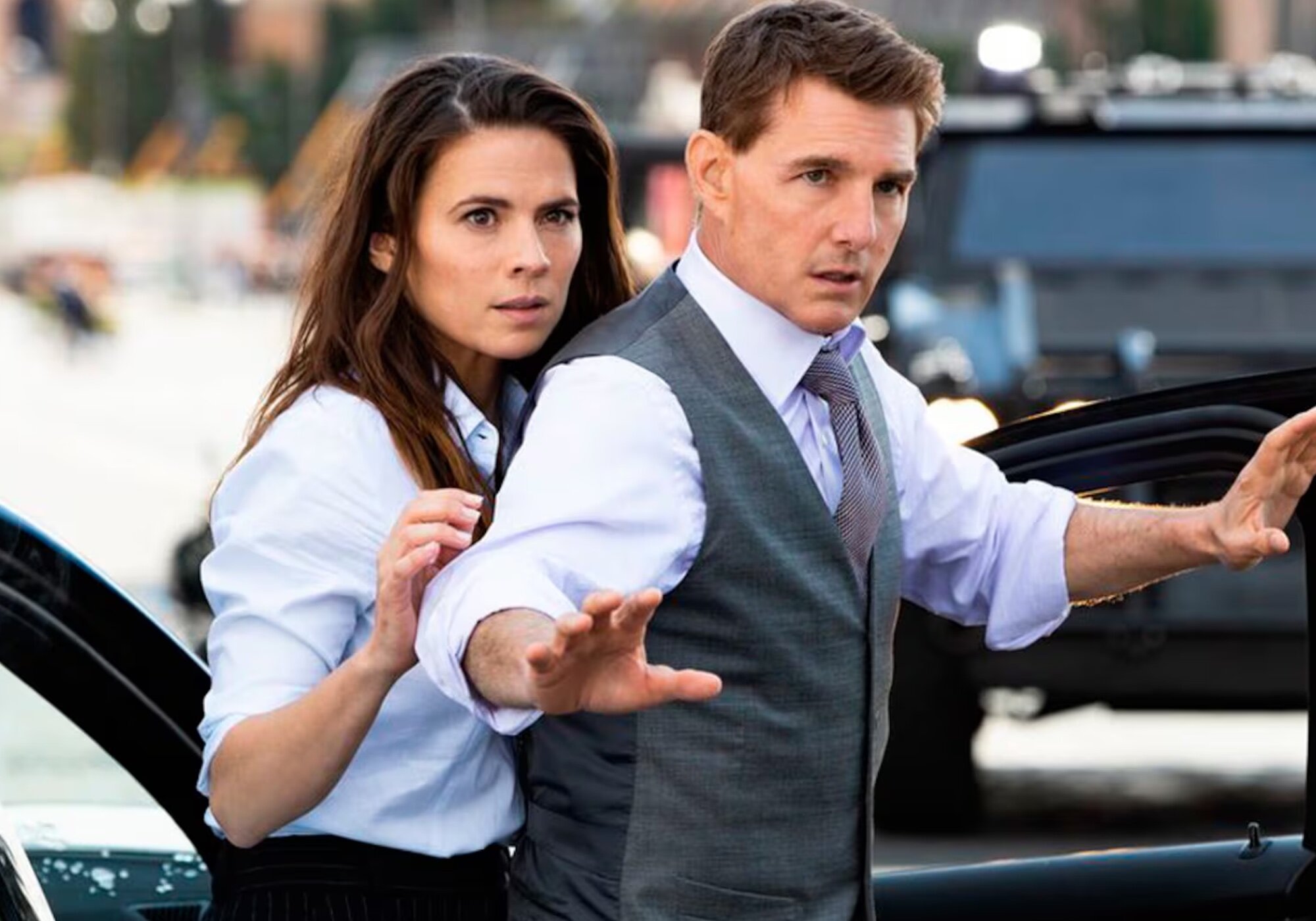 Fotograma de 'Misión Imposible: Sentencia mortal' con sus protagonistas