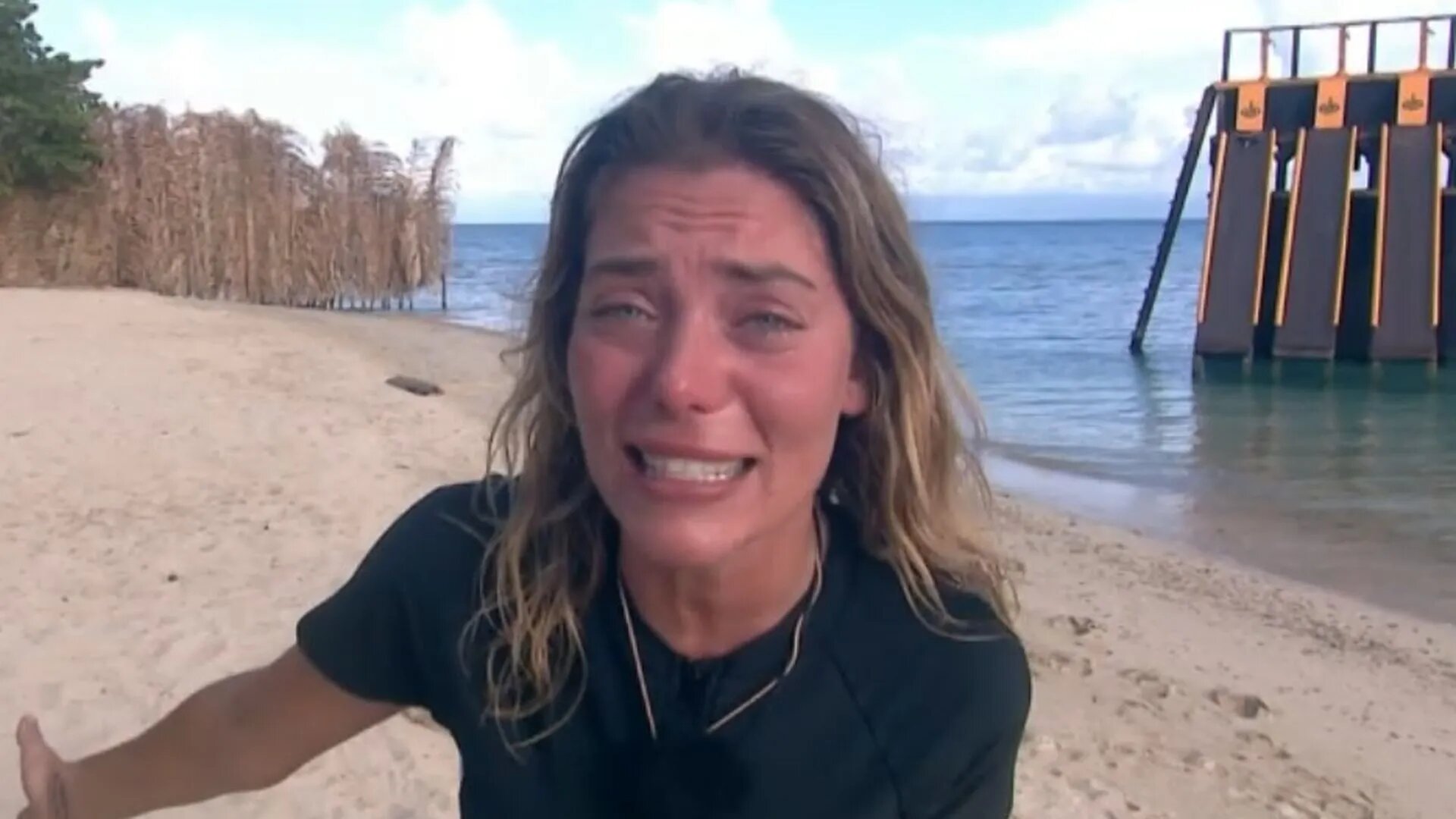 Claudia llora en 'Supervivientes: Conexión Honduras'