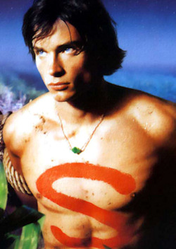 tom welling shirtless
