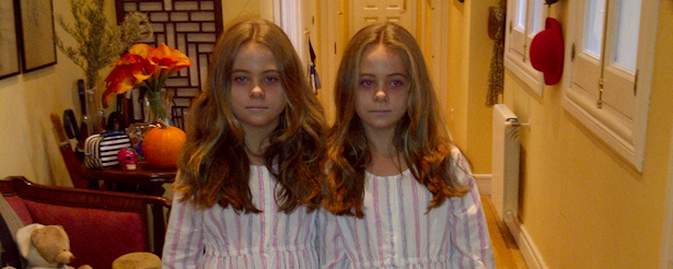 Las gemelas protagonistas de la acción de Fox España