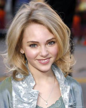 AnnaSophia Robb protagonizará &#39;Carrie Diaries&#39;