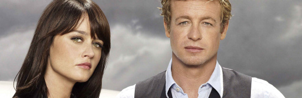 Simon Baker y Robin Tunney en 'El Mentalista'