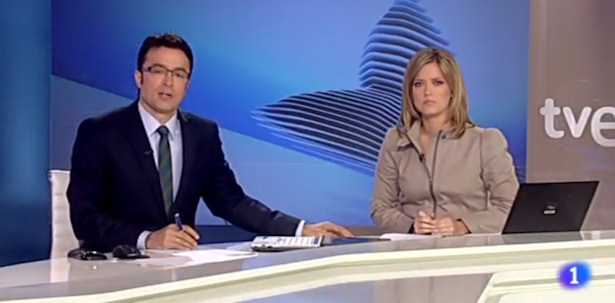 Marcos López y María Casado durante el 'Telediario' de este domingo