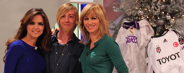 Guti en espejo público