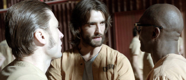 Aitor Luna en una escena del último capítulo de &#39;La fuga&#39;.