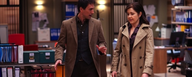 Los misterios de Laura