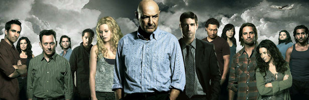 Terry O'Quinn y el resto del reparto principal de 'Perdidos' en una imagen promocional de la serie.