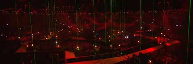 Festival de Eurovisión 2012. Actuación previa a las votaciones