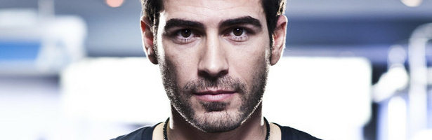 Alejandro Tous será Julio Iglesias en su juventud en la nueva TV Movie de TVE.