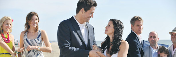 Grayson y Jules se casarán en el final de temporada de 'Cougar Town'.