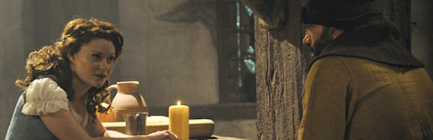 Emilie de Ravin en su papel de Bella en 'Once Upon a Time'.
