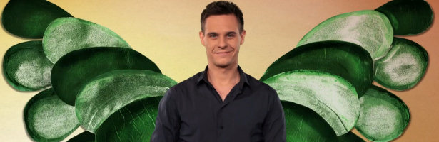 Christian Gálvez con sus &quot;Alas verdes&quot;