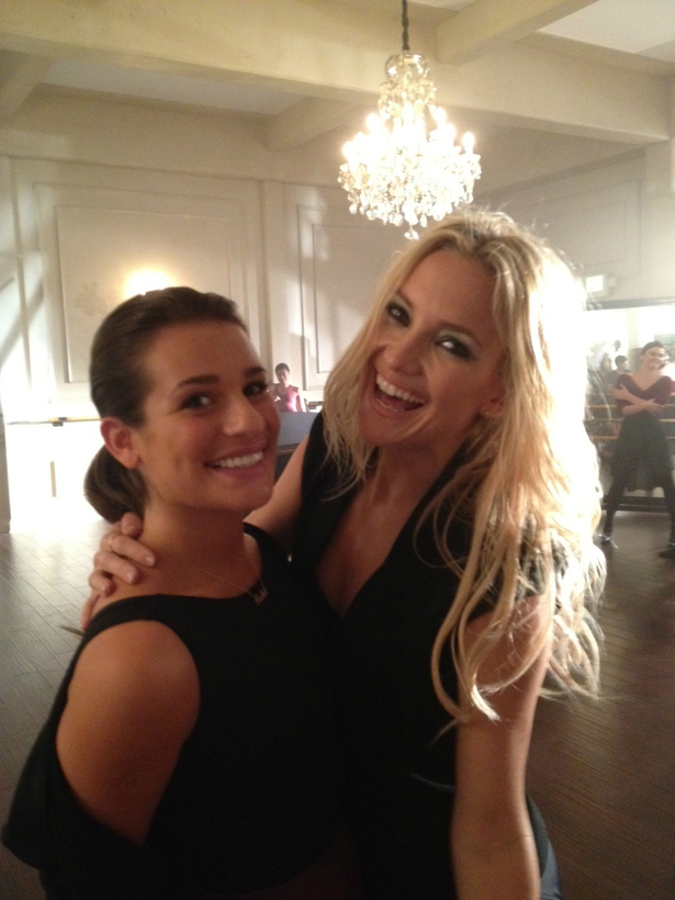 Lea Michele y Kate Hudson juntas en 'Glee'