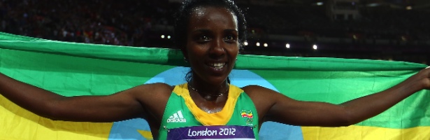 Dibaba ganó el oro en la prueba de 10.000 m femenina de atletismo