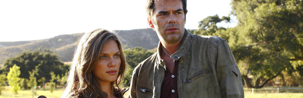 Tracy Spiridakos y Billy Burke protagonizan &#39;Revolution&#39; en NBC