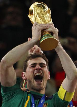El portero de La Roja tras ganar la final contra Holanda