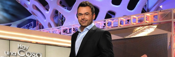 Jorge Javier Vázquez en el plato de 'Hay una cosa que te quiero decir'